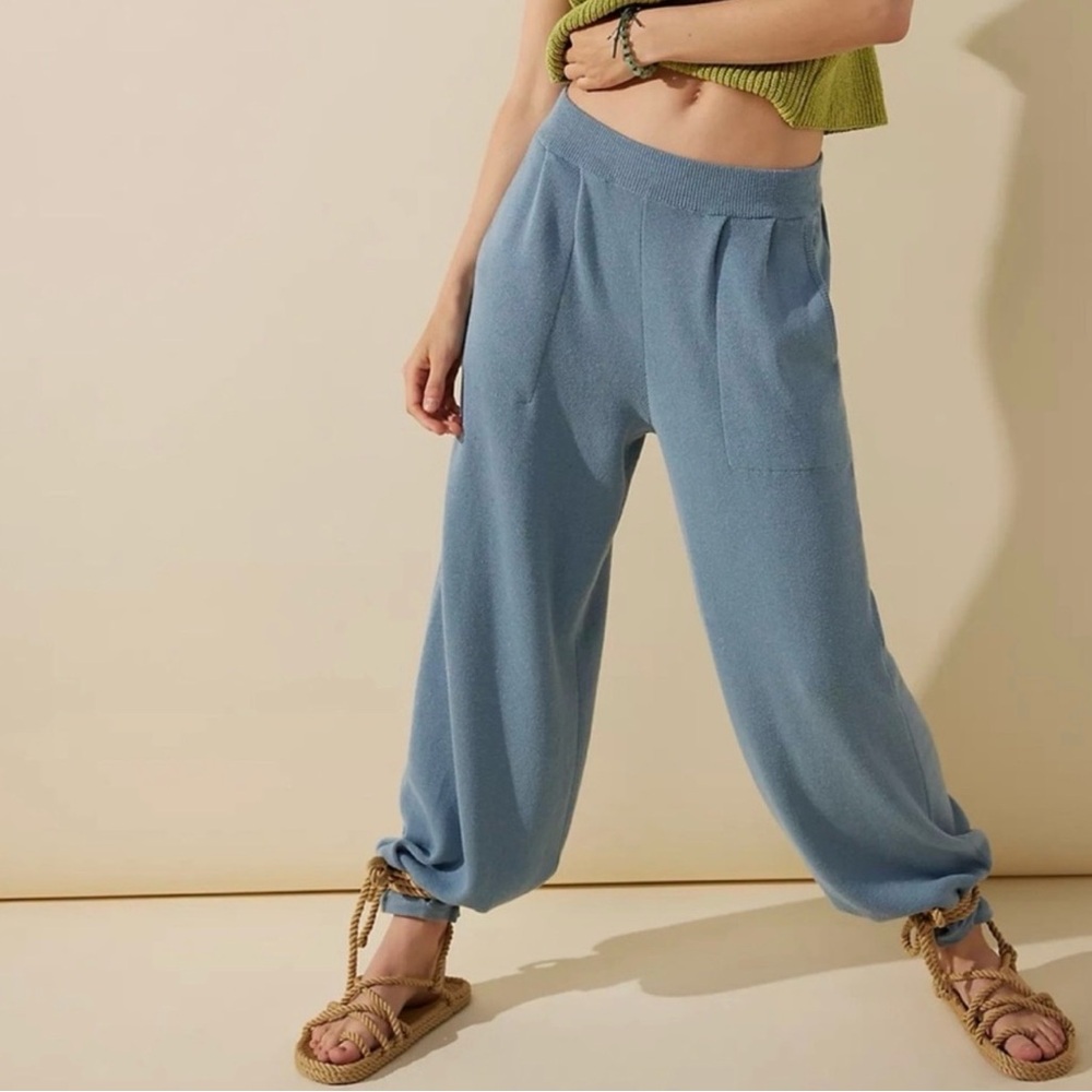 SOLD🚨FP Movement by Free People Beach Freya Tapered Oversized Bohemian Lounge - Picture 2 of 9